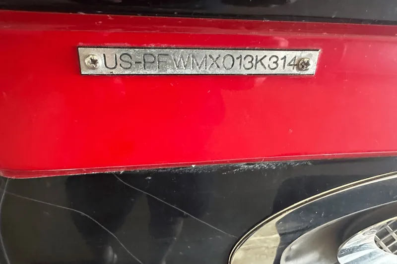 Slide: The Image of Four Winns 235 SD SIGNATURE 2014 - 39