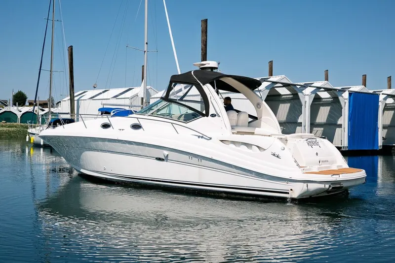 Slide: The Image of Sea Ray 340 Sundancer 2004 - 4