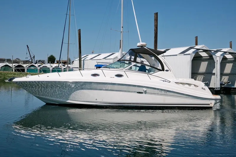 Slide: The Image of Sea Ray 340 Sundancer 2004 - 5