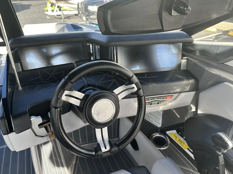 Slide: The Image of Nautique Super Air Nautique G25 Paragon 2020 - 11