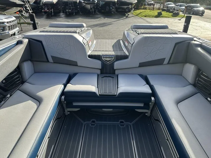 Slide: The Image of Nautique Super Air Nautique G25 Paragon 2020 - 13