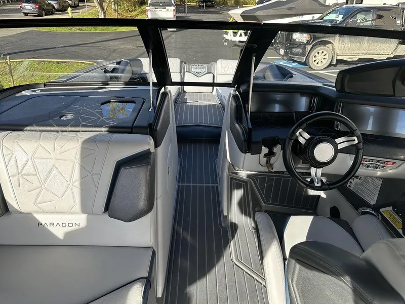 Slide: The Image of Nautique Super Air Nautique G25 Paragon 2020 - 9