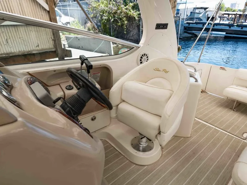 Slide: The Image of Sea Ray Sundancer 280 2001 - 12