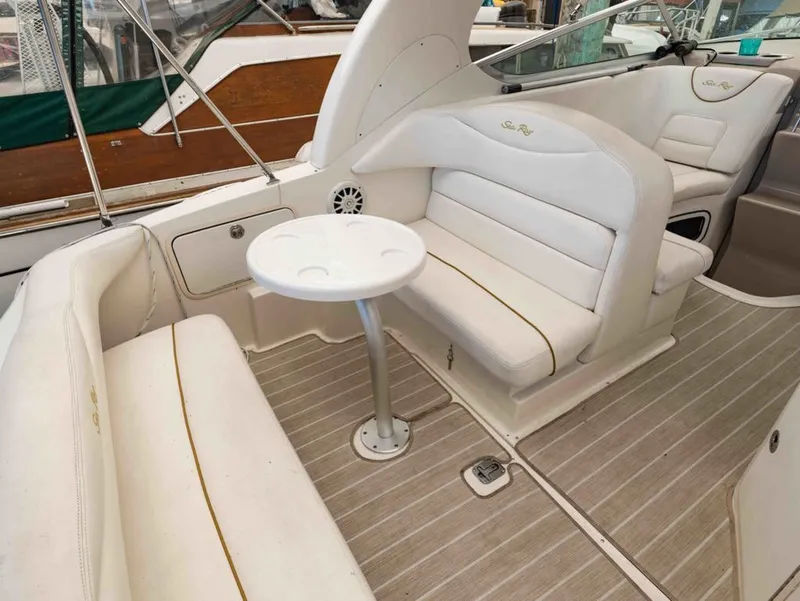 Slide: The Image of Sea Ray Sundancer 280 2001 - 6
