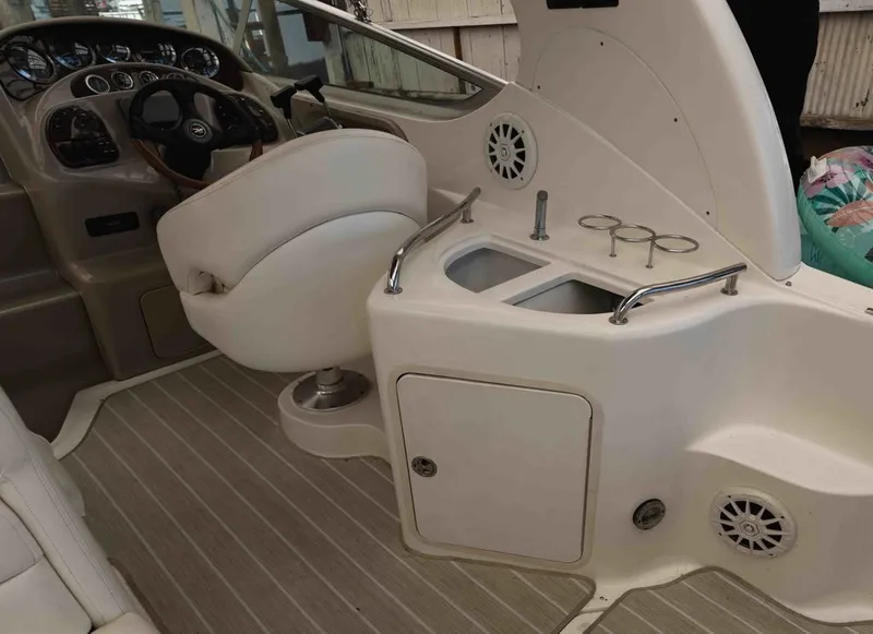 Slide: The Image of Sea Ray Sundancer 280 2001 - 7