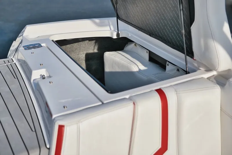 Slide: The Image of Nautique Super Air Nautique G23 2016 - 19