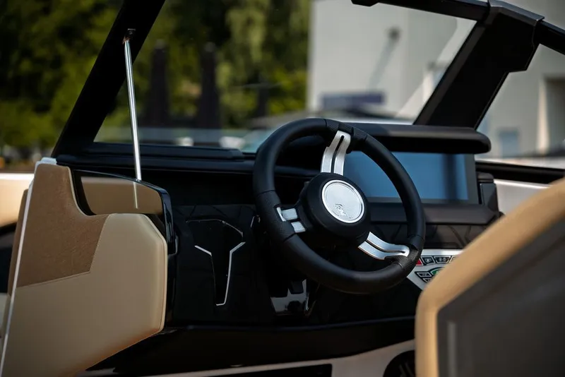 Slide: The Image of Nautique Super Air Nautique GS22 2023 - 12