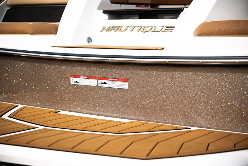 Slide: The Image of Nautique Super Air Nautique GS22 2023 - 4