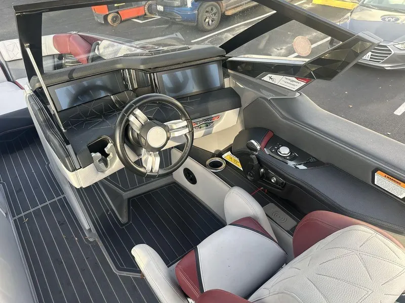 Slide: The Image of Nautique Super Air Nautique G23 Paragon 2021 - 8