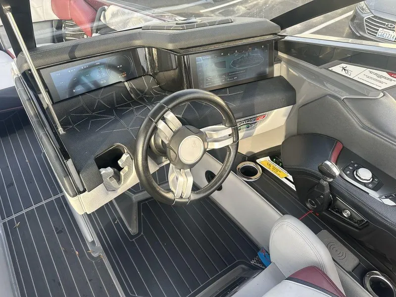 Slide: The Image of Nautique Super Air Nautique G23 Paragon 2021 - 9