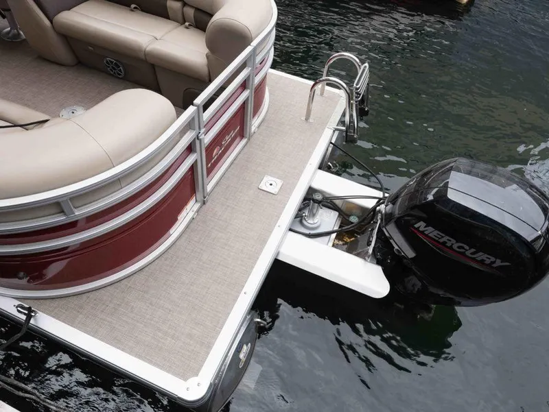 Slide: The Image of Sun Tracker Party Barge 22DLX 2024 - 5