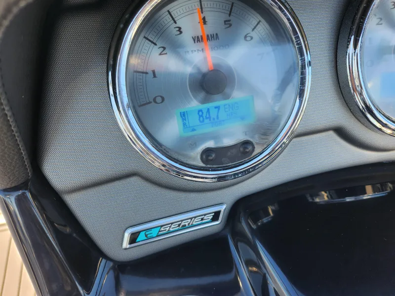 Slide: The Image of Close-up of 2016 Yamaha Boats 242 Limited S dashboard gauge. - 15