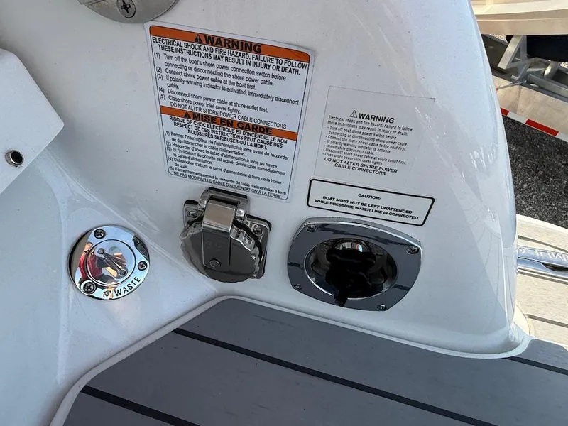 Slide: The Image of Formula 350 CBR 2022 - 65