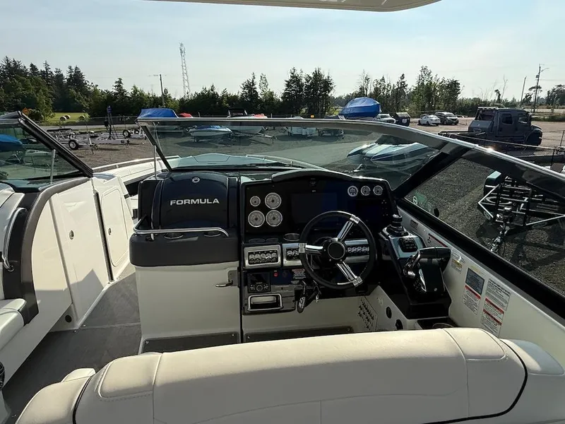 Slide: The Image of Formula 350 CBR 2022 - 68