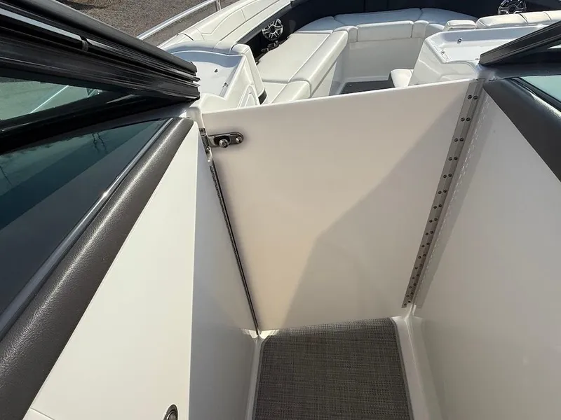 Slide: The Image of Formula 350 CBR 2022 - 70