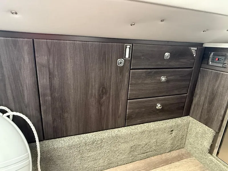 Slide: The Image of Formula 350 CBR 2022 - 74