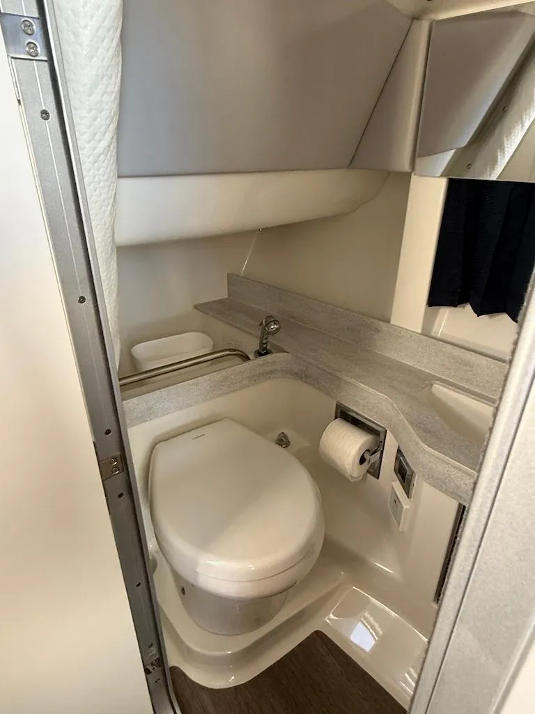 Slide: The Image of Formula 350 CBR 2022 - 78