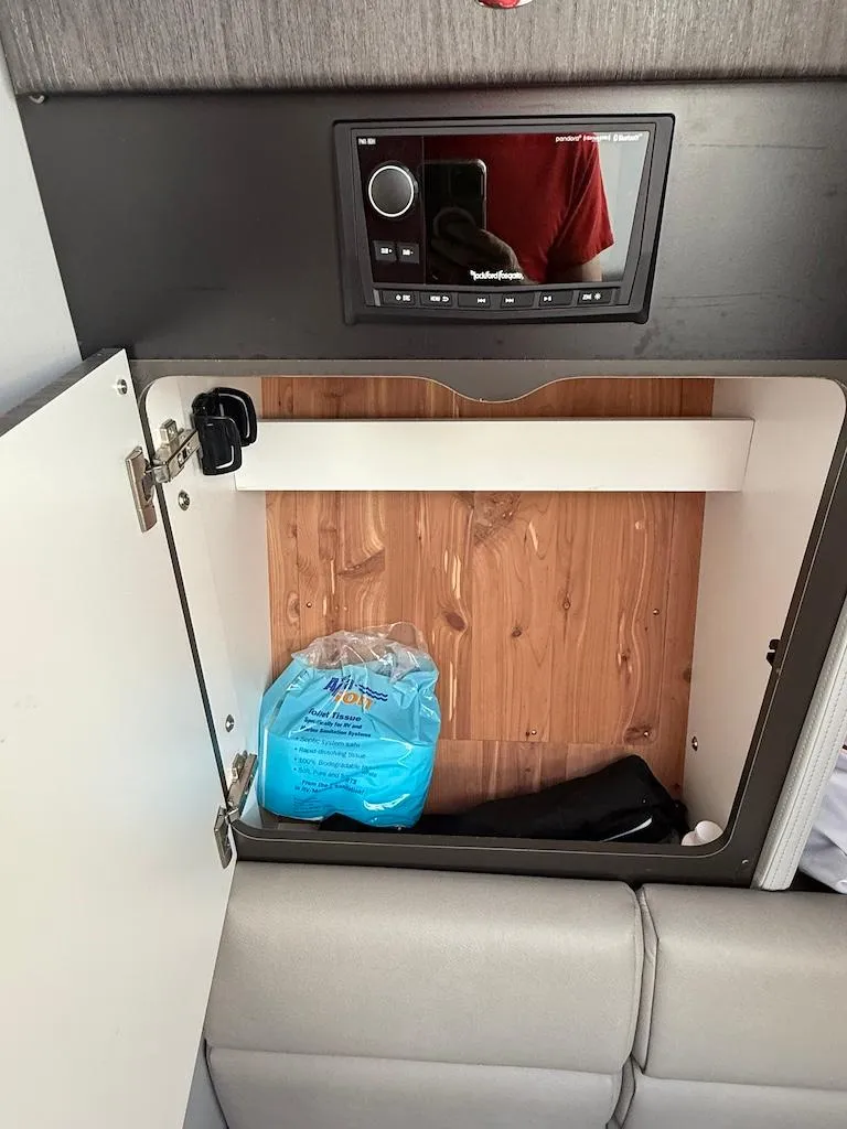 Slide: The Image of Formula 350 CBR 2022 - 80