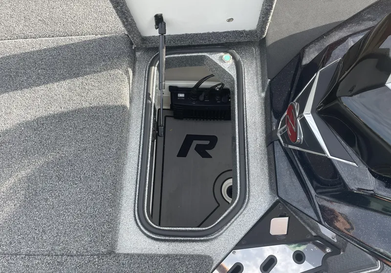 Slide: The Image of Ranger Z520R 2022 - 29