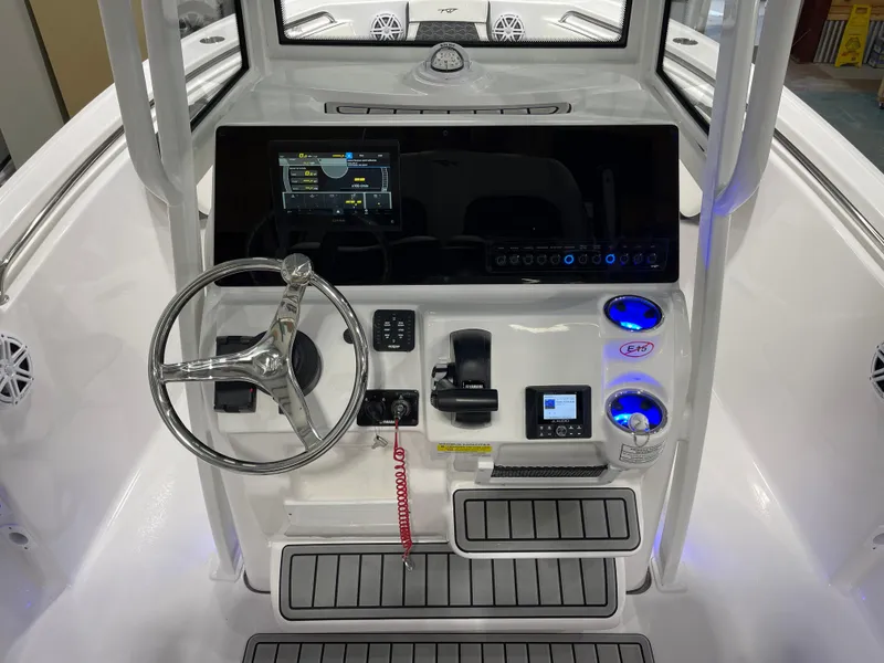 Slide: The Image of Tidewater 210 LXF 2025 - 13