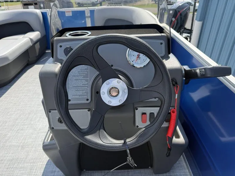 Slide: The Image of Steering console of 2026 Sun Tracker PARTY BARGE® 16 DLX pontoon boat. - 9