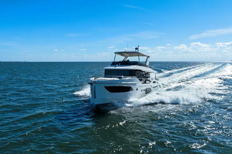 Slide: The Image of 2025 Absolute Navetta 53 - Profile - 65