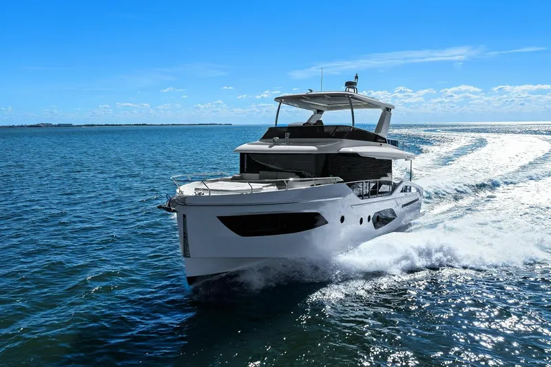 Slide: The Image of 2025 Absolute Navetta 53 - Profile - 66