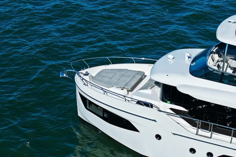 Slide: The Image of 2025 Absolute Navetta 53 - Profile - 70