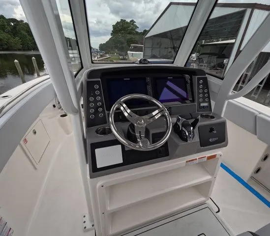 Slide: The Image of Robalo Center Console R270 In Stock 2026 - 21