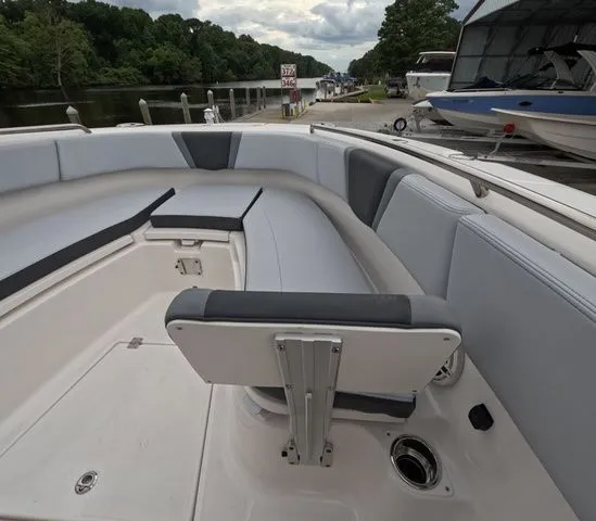 Slide: The Image of Robalo Center Console R270 In Stock 2026 - 41