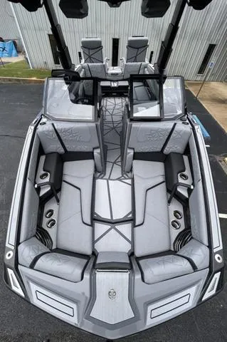 Slide: The Image of Nautique Super Air Nautique G25 Paragon 2025 - 6