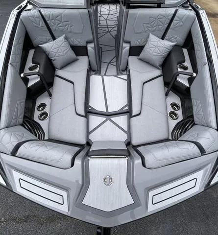 Slide: The Image of Nautique Super Air Nautique G25 Paragon 2025 - 7