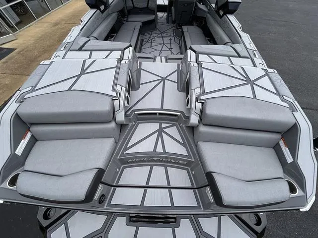 Slide: The Image of Nautique Super Air Nautique G25 Paragon 2025 - 9