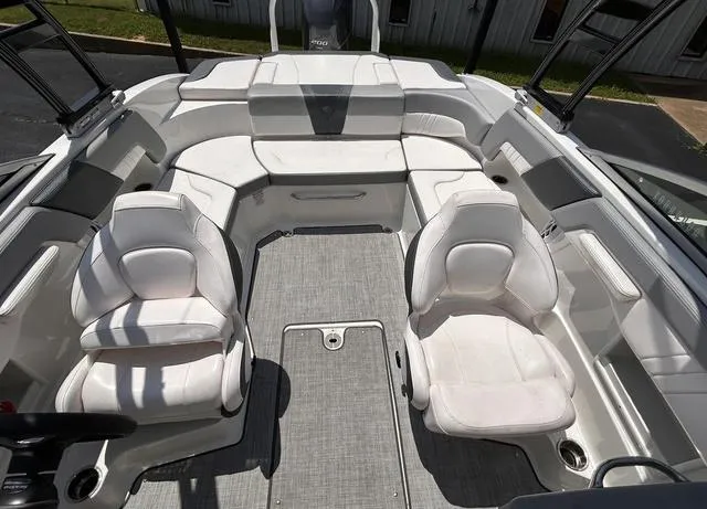 Slide: The Image of Chaparral 23 SSi OB 2021 - 9