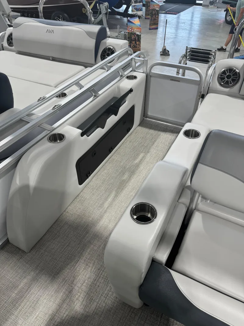 Slide: The Image of Interior of 2025 Avalon 2385 25 LSZ VRL pontoon boat with seating and cup holders. - 11