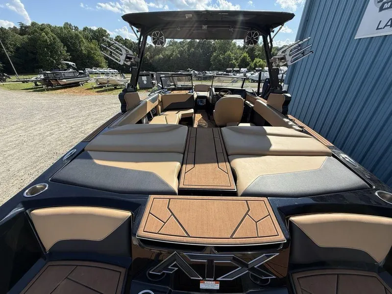 Slide: The Image of 2023 ATX Surf Boats 22 TYPE-S with spacious seating and sleek design. - 36
