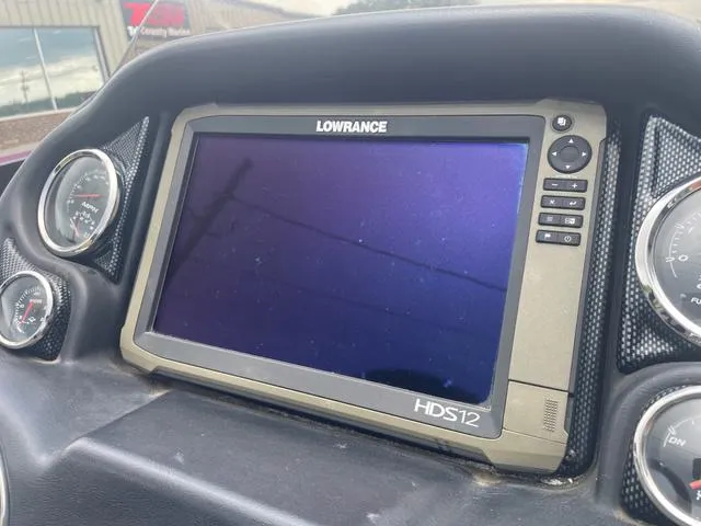 Slide: The Image of Triton TRITION 21 TRX ELITE 2018 - 8