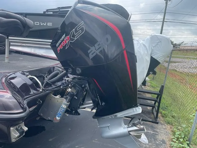 Slide: The Image of Triton TRITION 21 TRX ELITE 2018 - 9