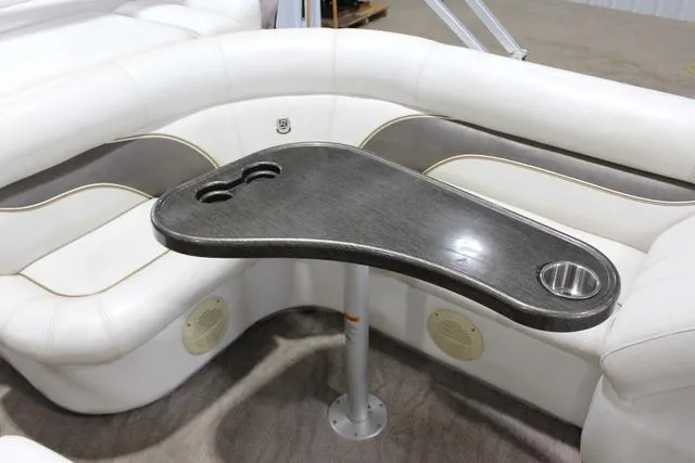 Slide: The Image of Premier 235 Escapade RE 2005 - 27