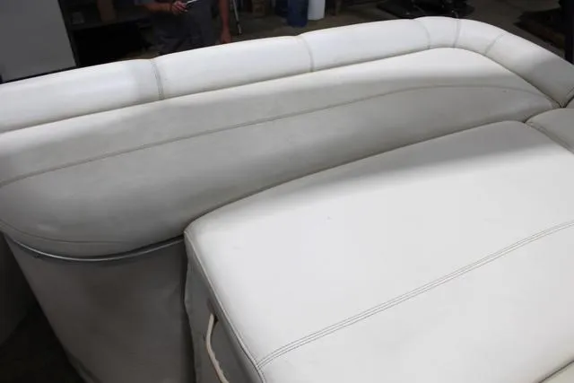 Slide: The Image of Premier 235 Escapade RE 2005 - 31