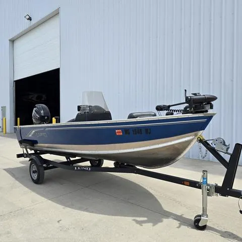 Slide: The Image of Lund 1600 Fury SS 2022 - 3