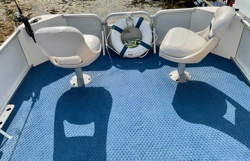 Slide: The Image of Manitou 20 Osprey 2008 - 6