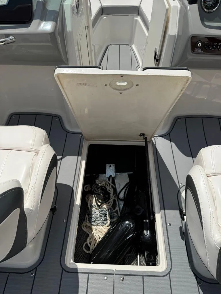 Slide: The Image of Chaparral 21 SSi 2021 - 12