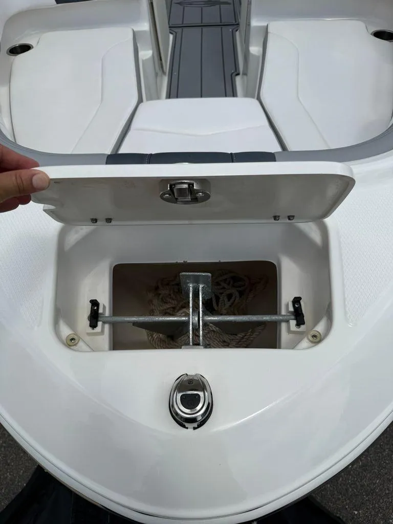 Slide: The Image of Chaparral 21 SSi 2021 - 16