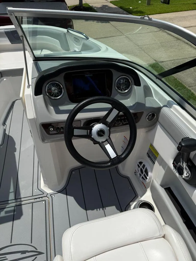 Slide: The Image of Chaparral 21 SSi 2021 - 7