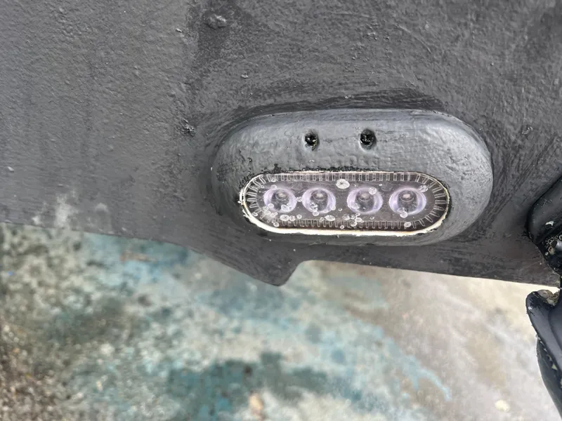 Slide: The Image of Edgewater 245CC 2018 - 39