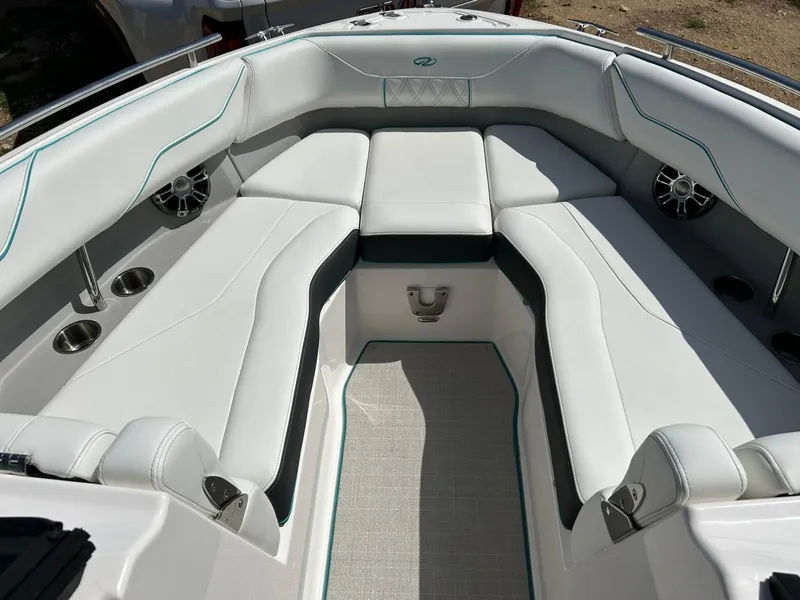 Slide: The Image of Regal LS4 Surf 2022 - 56