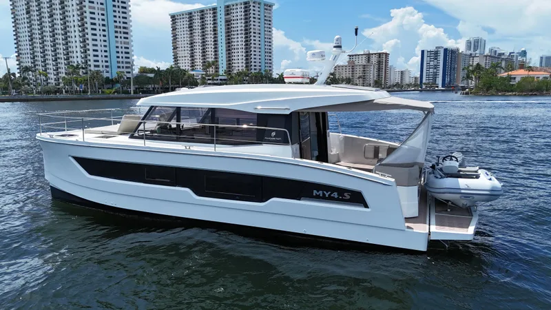 Slide: The Image of Fountaine Pajot MY4.S 2023 - 12