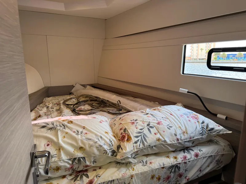 Slide: The Image of Fountaine Pajot MY4.S 2023 - 40