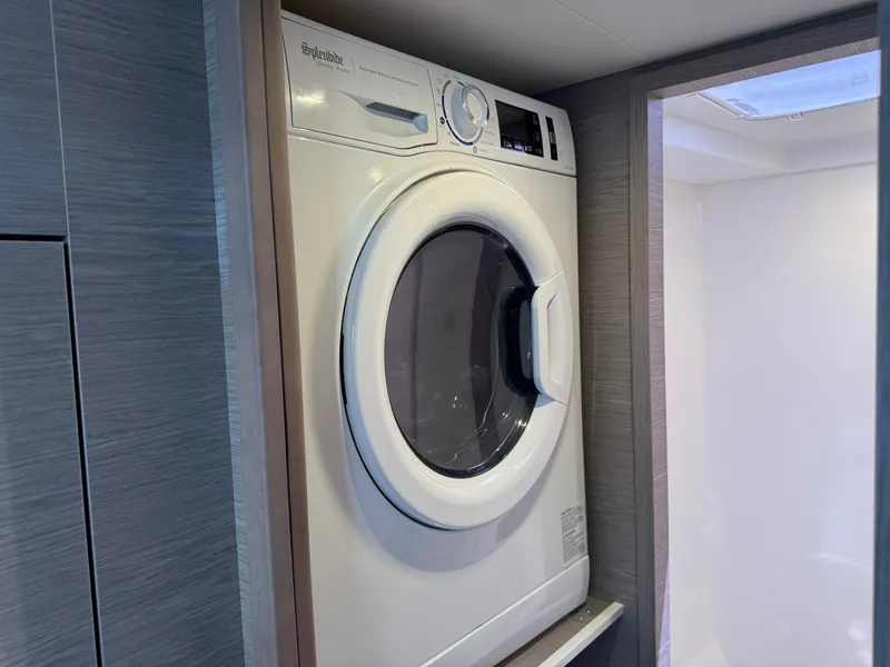 Slide: The Image of Fountaine Pajot MY4.S 2023 - 51